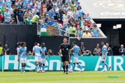 开云体育官网-曼城全胜晋级！切尔西遗憾出局欧洲赛场