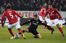 开云体育中国-包含圣埃蒂安客场获胜，敲响胜利之钟的词条