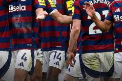 开云体育app-足球盛宴再次上演，欧洲豪门交锋令人期待的简单介绍