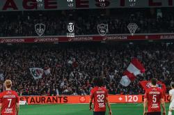 开云下载-里尔主帅赛前布置战术，助球队获胜的简单介绍