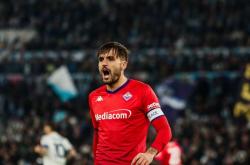 开云平台-佛罗伦萨球队经历波折，球员需稳定状态