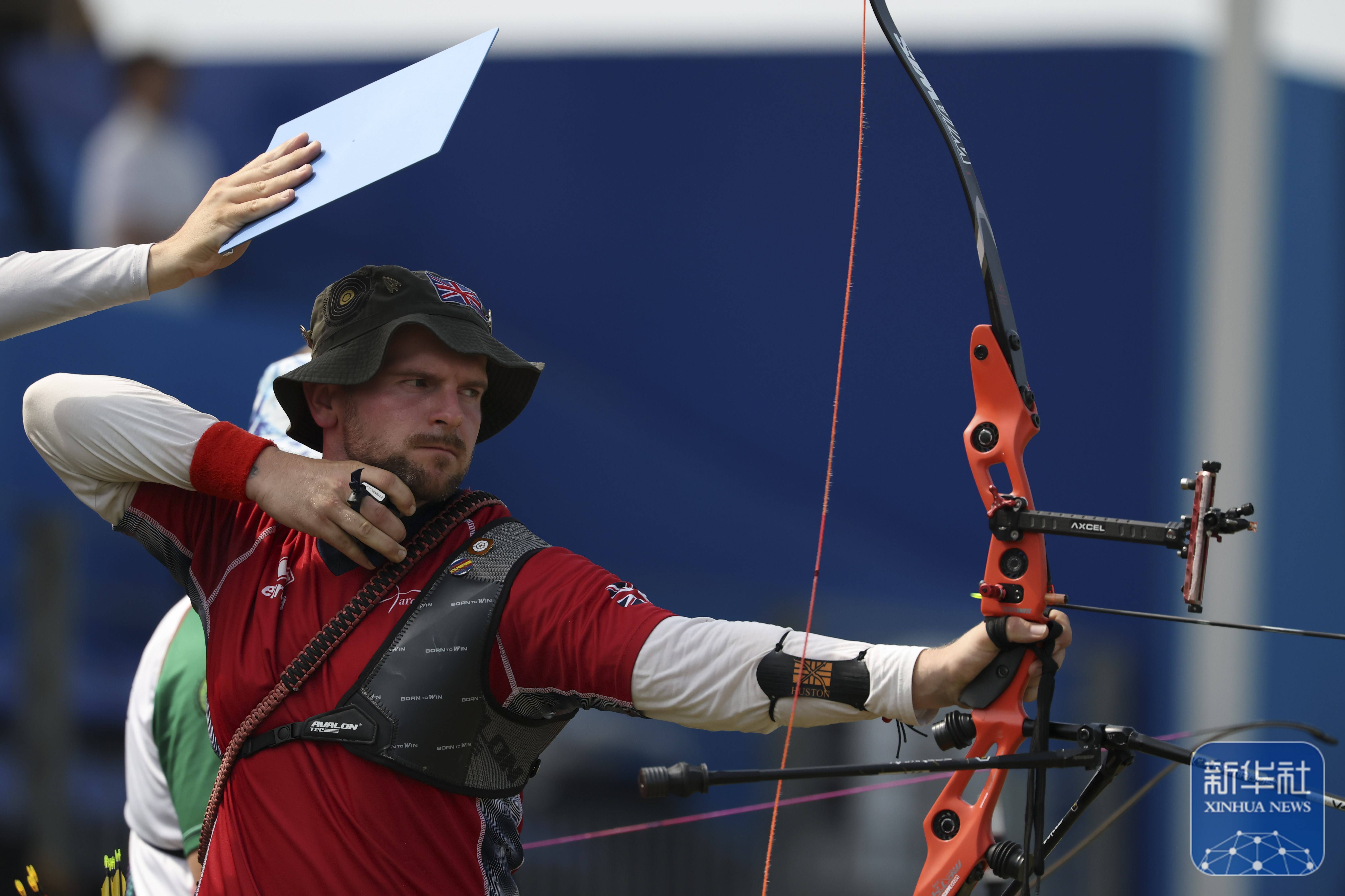 打破束缚，德国射箭选手成功晋级八强