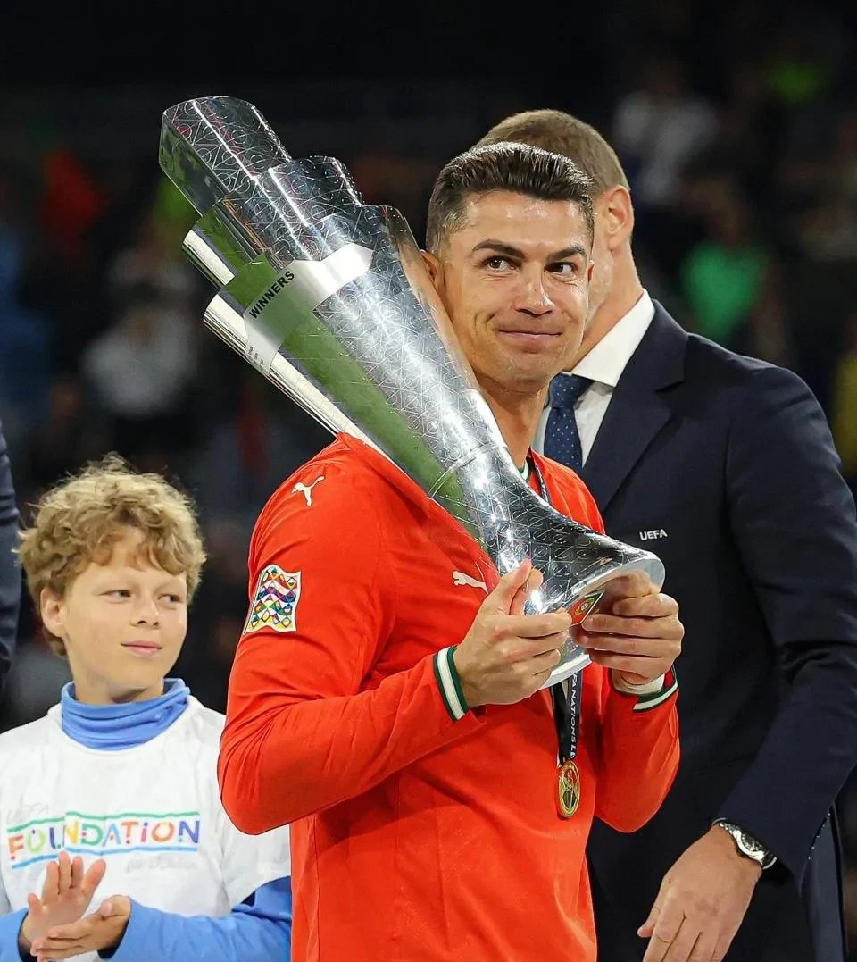 葡萄牙球队壮举获胜,成功晋级下一轮 葡萄牙球队壮举获胜,成功晋级下一轮