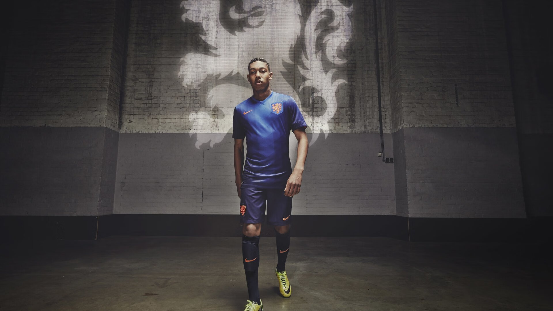 铁血风暴与绝境弧光,当韩国队横扫而来,奥恰洛夫照亮了另一种乒乓