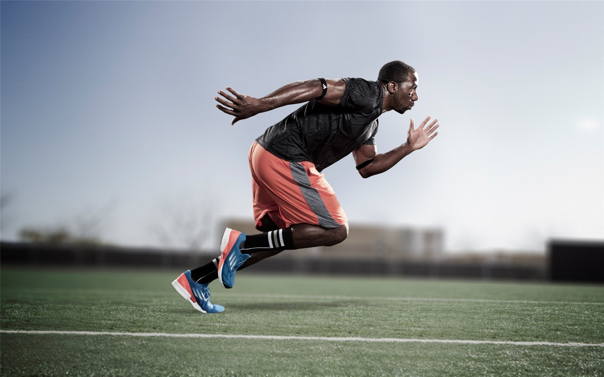 双线交响曲,西班牙横扫那不勒斯,哈弗茨刷新纪录的哲学启示